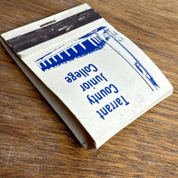 Texas Matchbook TCJC Tarrant County Junior College Science Lab Matches 1970s - Picture 5 of 5